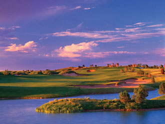 Rolling desert dunes serve up a fantastic round of golf in El Paso.