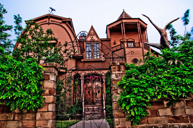 The Munster Mansion in Waxahachie is a price replica of the home from the famous TV show.