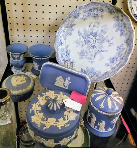 Thompson’s Antique Center of Texas