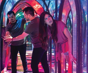 Amazing Mirror Maze in San Antonio