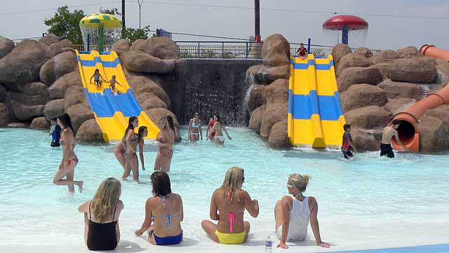 Splashtown San Antonio