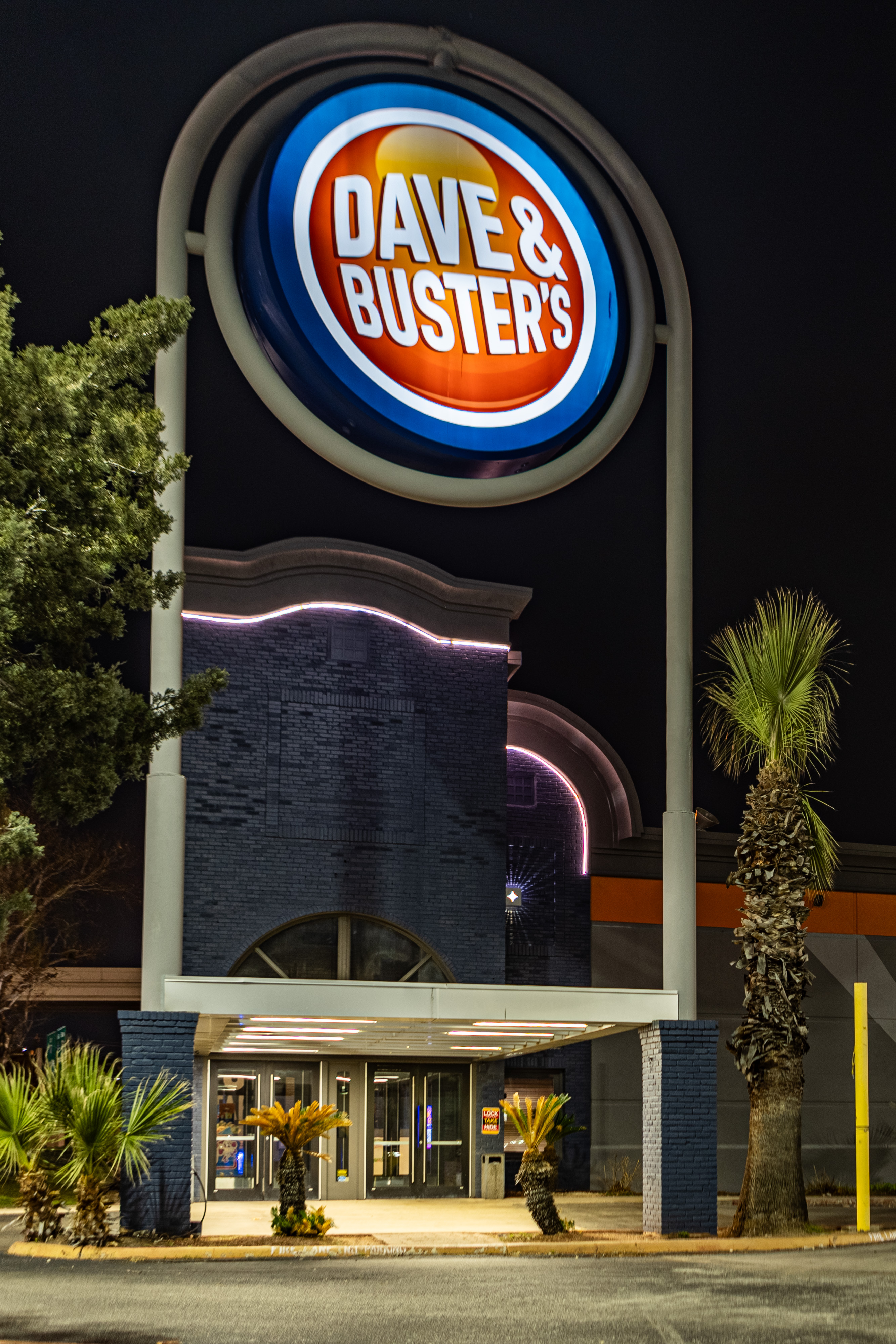 dave and busters