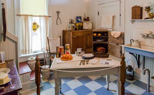 Heritage Farmstead Museum