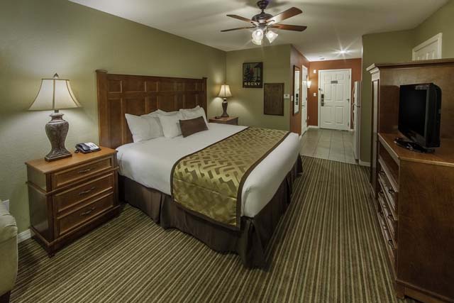 Holiday Inn Club Vacations Piney Shores Resort
