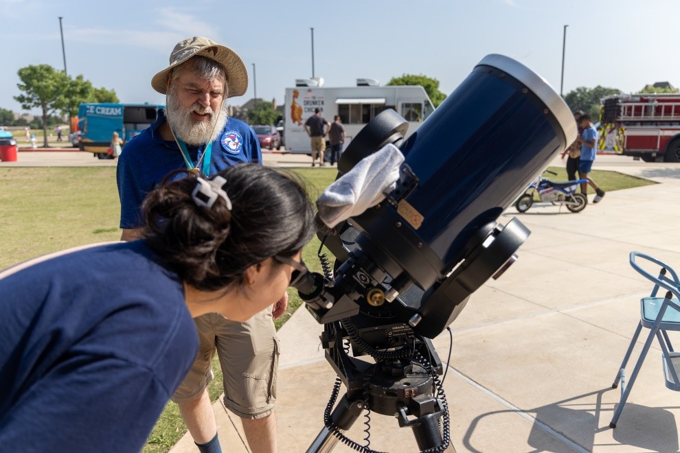 the colony telescope