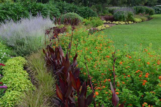 Shangri La Botanical Gardens and Nature Center