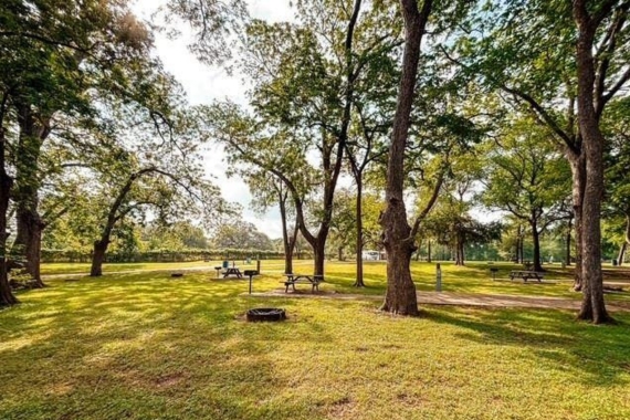Smithville