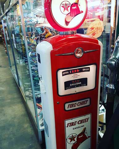 Thompson’s Antique Center of Texas