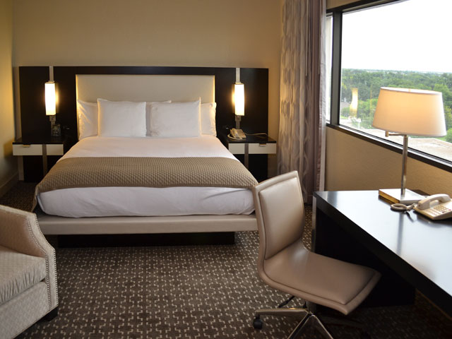 Doubletree by Hilton Houston Hobby Airport