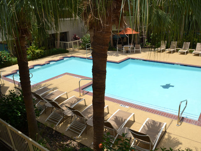 Doubletree by Hilton Houston Hobby Airport