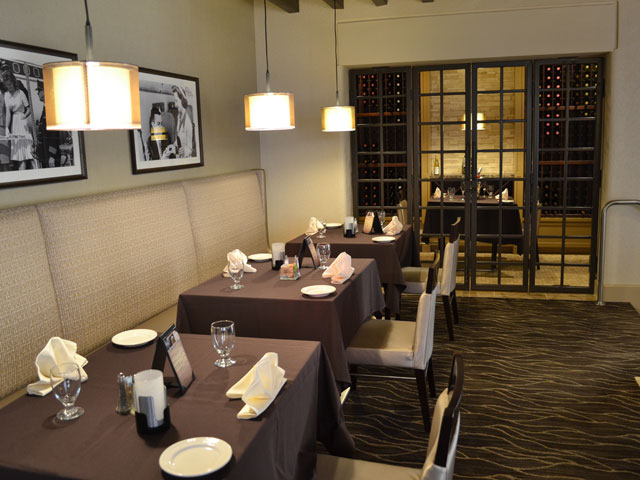 Doubletree by Hilton Houston Hobby Airport