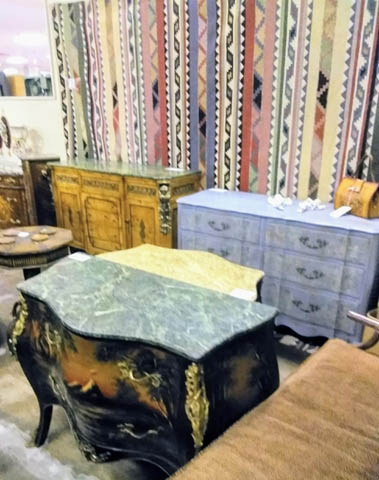 Thompson’s Antique Center of Texas