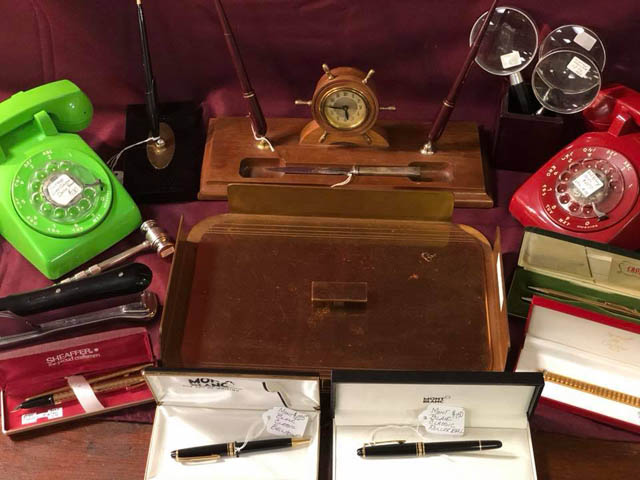 Thompson’s Antique Center of Texas
