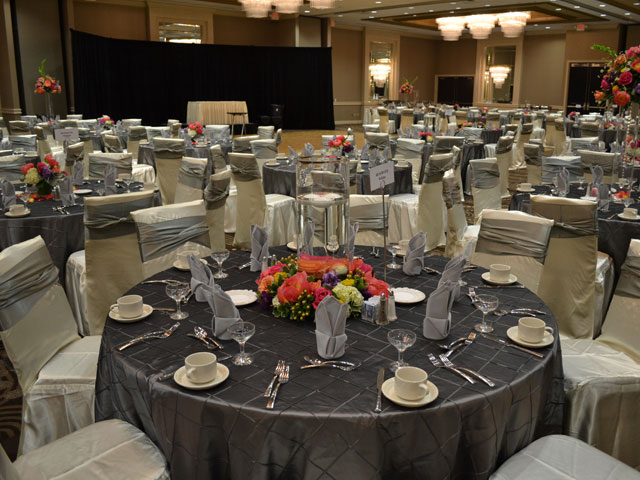 Doubletree by Hilton Houston Hobby Airport